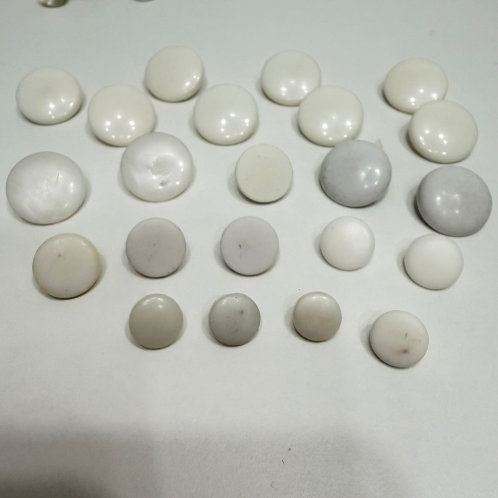 White Shank Button Lot Vintage Mixed‎ Size Craft Sewing Notions Mixed